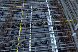 Structuri